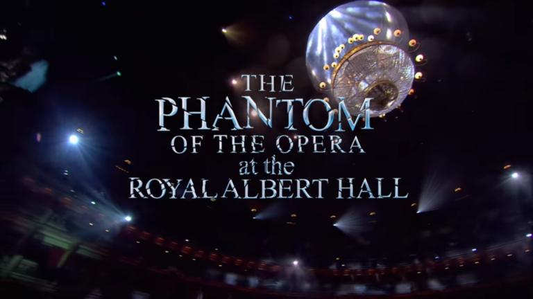 週末は家でミュージカル三昧に！　今週末はあの名作「The Phantom of The Opera」でした！