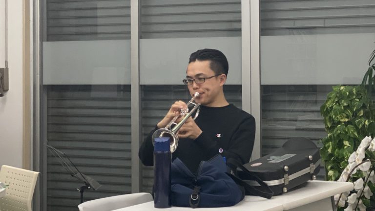 新型コロナによって、吹奏楽部、吹奏楽団に逆風が吹きまくっています。