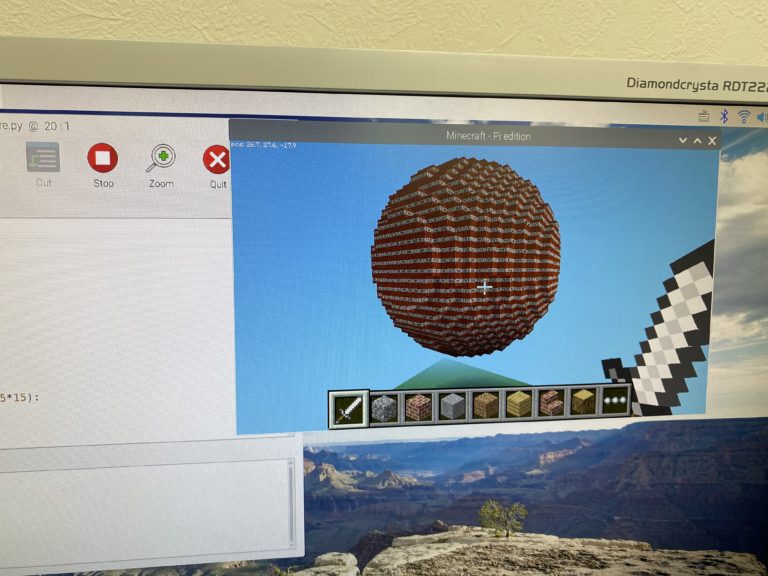 夏休み手作りPCによるプログラミング講座終了！　最後は、TNTでドカ～ン！