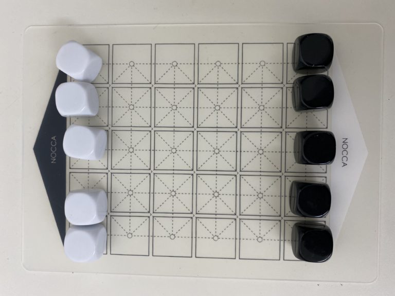 新しい思考トレーニングツールを導入しました！　その名はNOCCA×NOCCA（ノッカノッカ）です！