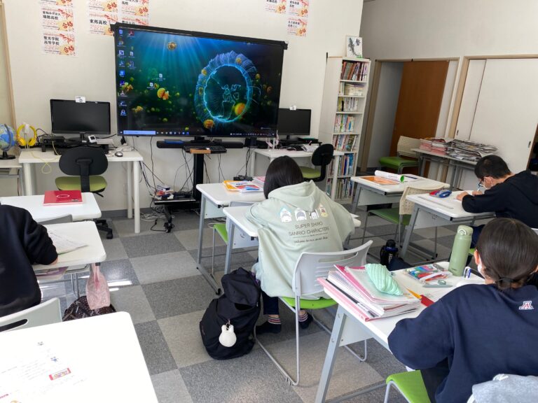 入試対策講座　第３回　期末テストの範囲を中心に演習を行いました。