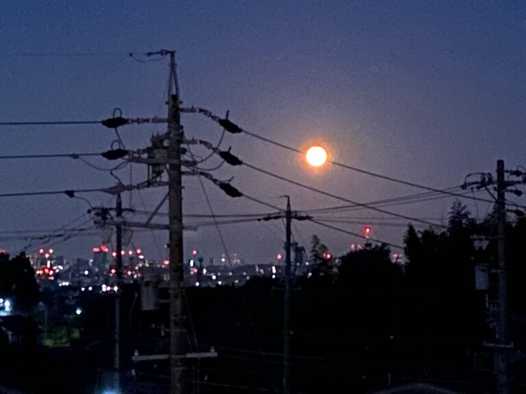 日進西中学校の２学期 期末テスト２日目の早朝学習会を実施！　夜は部分月食ですね！