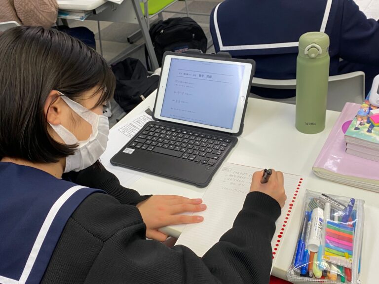 自学力の高い、学ぶのを楽しんでくれてる生徒に育ってくれてます！