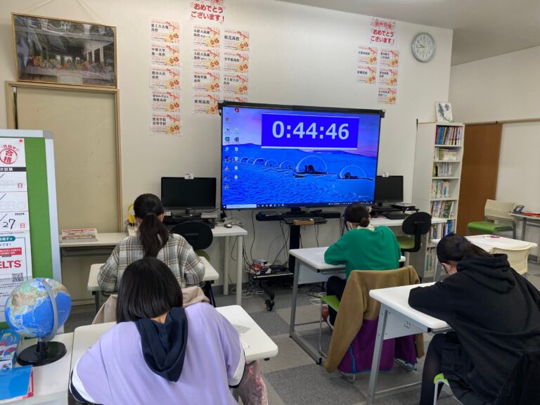 愛知全県模試～大掃除～打上げと忙しい一日でした。たっぷり歌って楽しかった～！