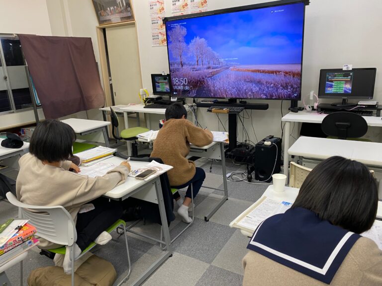 中１、２生の学年末テスト対策講座がスタートしました！