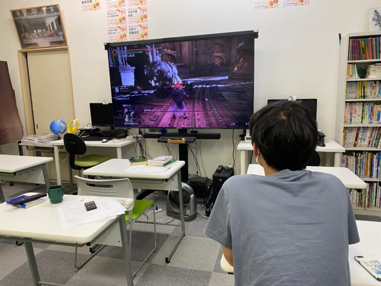 今日はお休みだったはずなのですが・・・