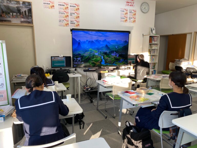 日進西中学校の２学期 期末テスト２日日、今日も早朝学習会を実施しました！