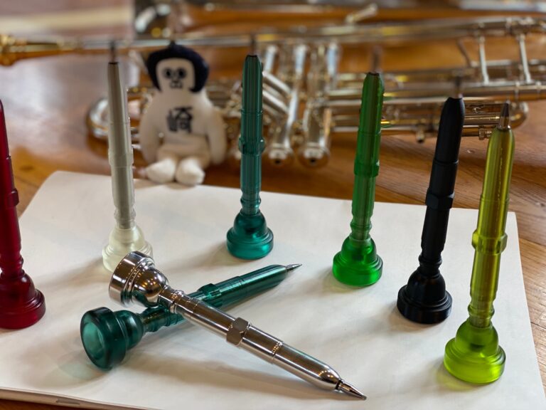 使うことがないと思っていた英語”This is a pen.”を使う時が来た！