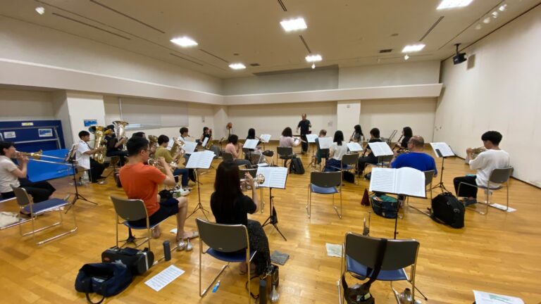 休日は、趣味の吹奏楽のお話を 　～8月と11月の依頼演奏会向けの練習でした～