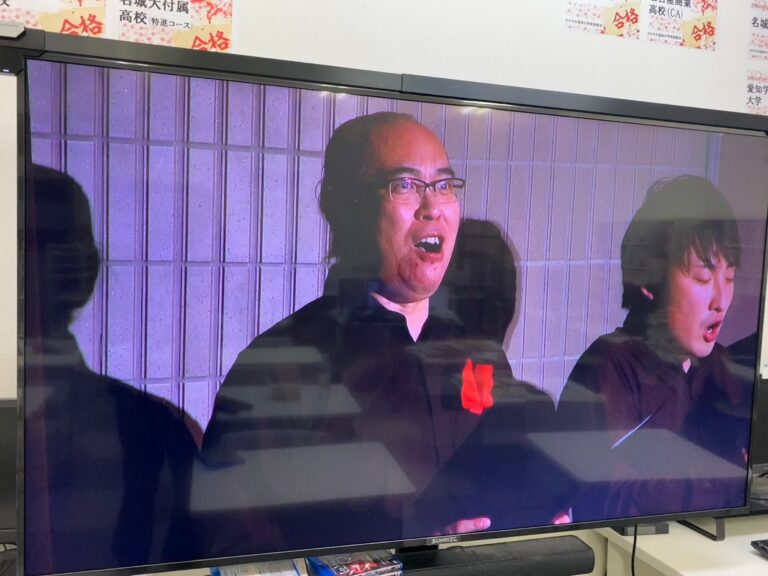 休日は、趣味の吹奏楽のお話を 　～演奏会のBlu-ray Discの鑑賞を～