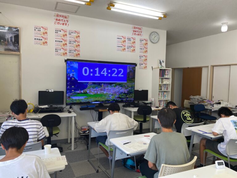 中３生を中心に第３回愛知全県模試を実施しました！　リスニング対策した生徒の結果は？