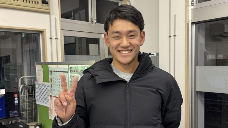 甲子園に3度出場し、世界一もなった卒塾生が、最高の笑顔を見せに来てくれました！