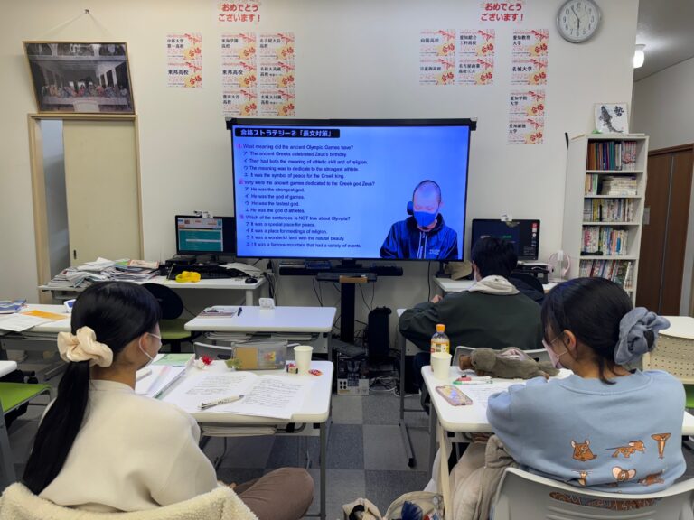 冬期講習年内最終日、英語の私立過去問解説にゲストの先生に登場してもらいました！
