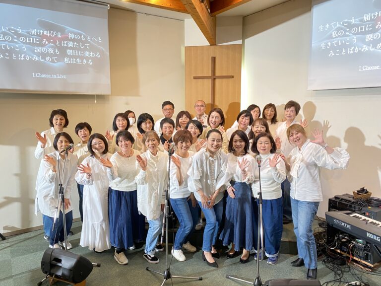 教会のチャリティコンサートでゴスペルを楽しく歌ってきました！