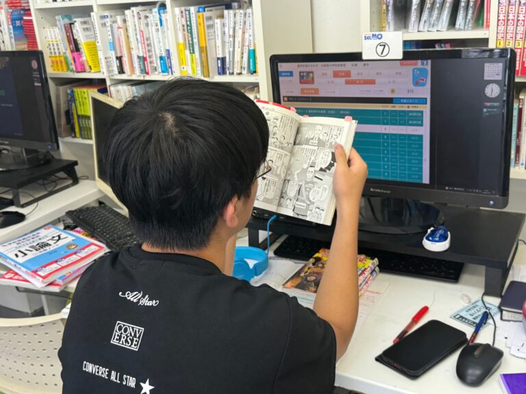 模試の過去問の結果をもとに、歴史の復習を！　流れを掴むにはやっぱり歴史マンガが一番ですね！