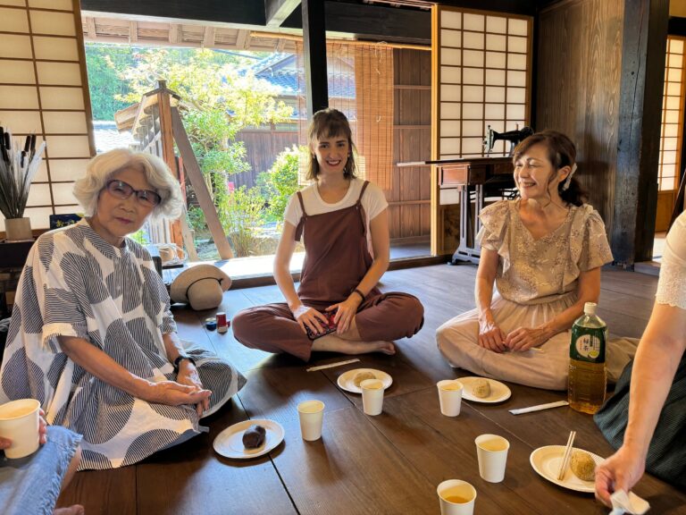 木曜は英会話の日！　今日は「旧市川家住宅」に遠足に行ってきました！