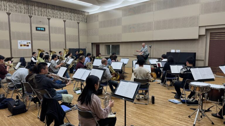 休日は、趣味の吹奏楽のお話を 　～久々に音楽プラザで練習しました！～