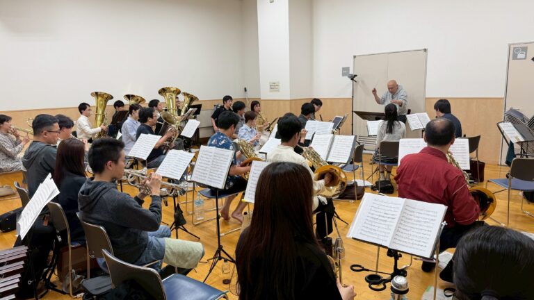 休日は、趣味の吹奏楽のお話を 　～総会のあとは、バレエ音楽「ダフニスとクロエ」の合奏でした～