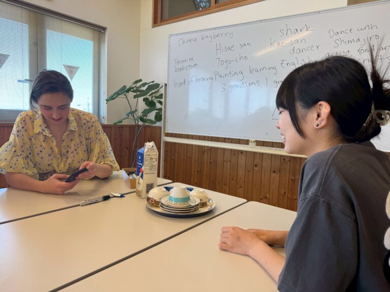 木曜は英会話の日！　～留学から帰った卒塾生をゲストに連れていきました～